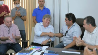Photo of Prefeito do PSDB recebe visita do governador e reafirma apoio à reeleição