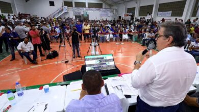 Photo of João Azevêdo autoriza novas obras e entrega benefícios em audiência do ODE com recorde de público em Itaporanga