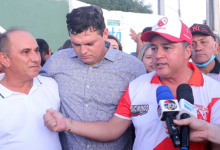 Photo of Deputado Efraim Filho destina 1,3 milhão de reais em emenda para Pavimentação e Drenagem nos Bairros Adailton Teixeira e Bela Vista em Itaporanga