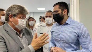 Photo of Indicado pelo prefeito Daniel e Flávia com apoio do deputado Adriano Galdino, novo diretor geral do HWL toma posse e já teve seu primeiro encontro com João Azevêdo para tratar de ações como o Opera Paraíba em Piancó