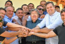 Photo of Mais um prefeito do PSDB anuncia adesão à reeleição de João Azevêdo, que passa a contar com apoio dos nove gestores da região polarizada por Sousa