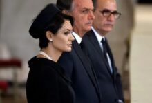 Photo of Bolsonaro vai a velório e presta homenagem à rainha Elizabeth II em Londres