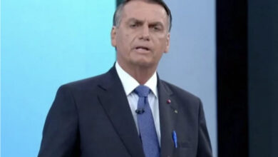 Photo of Bolsonaro promete salário mínimo de R$ 1.400 em último debate do 2° turno