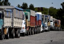 Photo of Equipe de Lula começa a negociar com caminhoneiros para desarmar “bomba-relógio”
