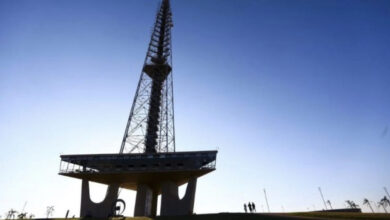 Photo of Polícia do DF averigua suspeita de bomba próxima à Torre de TV, em Brasília