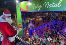 Photo of ASSISTA: Natal Mágico Evento promovido pela Prefeitura de Itaporanga recebeu o  Papai Noel nesta terça feira