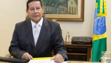 Photo of Mourão edita decreto que reduz alíquotas do Pis/Pasep e Cofins