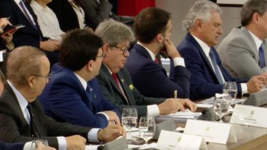 Photo of João Azevêdo passa a integrar Conselho da Federação presidido por Lula, anuncia ministro Alexandre Padilha