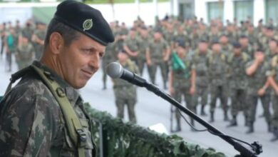 Photo of Quem é o General Tomás Miguel Ribeiro Paiva, novo comandante do Exército