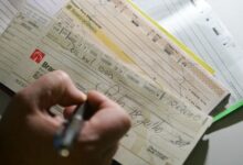 Photo of Cheque resiste às novas tecnologias e movimenta mais de R$ 600 bilhões em 2022