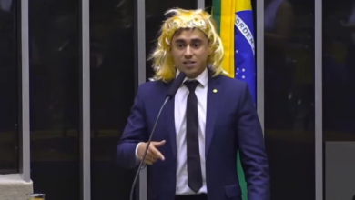 Photo of Nikolas nega transfobia e fala em “alerta sobre perda de espaço das mulheres” para pessoas trans