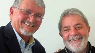 Photo of Lula se omite e Zeca do PT critica invasão a fazenda de dirigente petista
