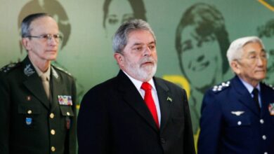 Photo of Lula articula regra para vetar militares de disputarem eleição ou se tornarem ministros