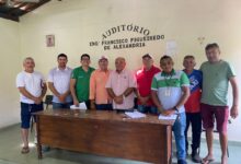 Photo of EMPAER e prefeitura de Itaporanga  tem reunião  para aprovar o Plano Safra Municipal