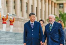 Photo of Lula e Xi Jiping assinam 15 acordos de parceria em Pequim