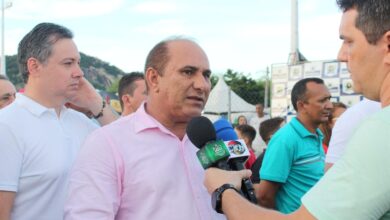 Photo of ASSISTA: Prefeito Divaldo garante total apoio ao Poeirão 2023 e parabeniza jogadores e organização do evento