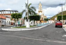 Photo of João inaugura travessias urbanas em três cidades  e visita obras de educação no Vale do Piancó