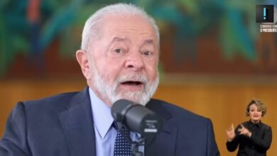 Photo of Aos 77 anos, Lula passará por cirurgia no quadril e deve ficar um mês em tratamento