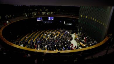 Photo of Líderes do Congresso e partidos pressionam por fundo eleitoral recorde para 2024