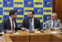 Photo of Após rumores de que ganhará pasta na reforma ministerial, PSDB diz que faz oposição ao governo Lula