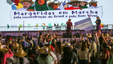 Photo of Governo Lula torra R$800 mil na marcha de sem-terra