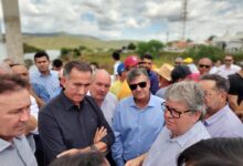 Photo of Na PB, ministro garante verbas para concluir 11 obras voltadas à segurança hídrica