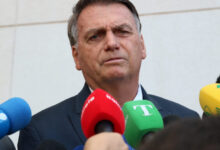 Photo of “Acordo todos os dias com a sensação da PF na porta”, diz Bolsonaro