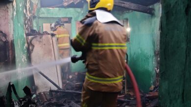 Photo of Em Piancó, fogo destrói casa de idosa de 85 anos filha está internada