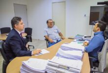 Photo of Deputado Júnior Araújo se reúne com prefeitos João Cleber e Ceninha Lucena em busca de ações para municípios na área de saúde