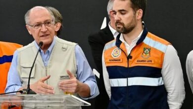 Photo of Alckmin anuncia R$ 741 milhões em ajuda aos municípios atingidos por ciclone no RS