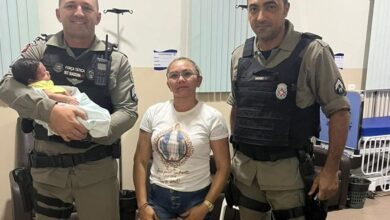 Photo of Policiais salvam bebê engasgado no Sertão da Paraíba