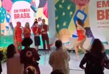 Photo of Quanto recebeu o grupo que fez “dança erótica” em evento do Ministério da Saúde?