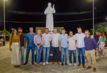 Photo of Em Várzea, deputado Júnior Araújo participa da Procissão de São Francisco de Assis