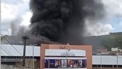 Photo of Incêndio atinge shopping center em Guarabira nesta sexta-feira
