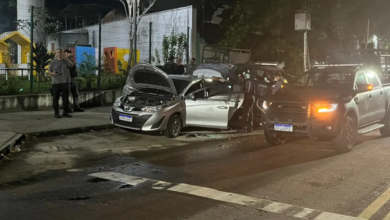 Photo of Suspeitos de executar médicos são encontrados mortos dentro de carros no Rio de Janeiro