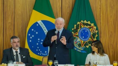 Photo of Lula anuncia intervenção com GLO