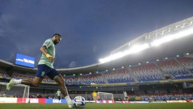 Photo of Neymar rompe ligamento do joelho e está fora dos gramados por mais de seis meses