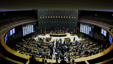 Photo of Câmara aprova urgência de proposta contra restrição de trabalho aos domingos e feriados