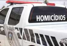 Photo of Homem morre a facadas após separar briga de casal em Monte Horebe