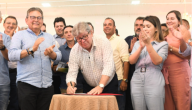 Photo of João Azevêdo autoriza obras da adutora do Cariri com investimentos de R$ 432 milhões