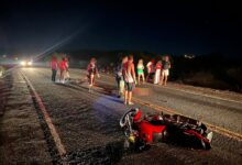 Photo of Acidente de moto deixa mulher morta e piloto ferido no Vale do Piancó. Imagem forte!