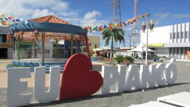 Photo of Prefeitura de Piancó vai gastar mais de R$ 2 milhões com adesivos, instalação de fachadas e propaganda visual