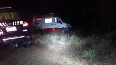 Photo of Ambulância do SAMU capota e deixa enfermeira ferida, em Piancó