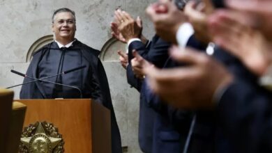 Photo of Dino votará caso que ameaça mandatos de deputados, em estreia no plenário do STF