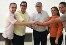 Photo of Candidatos à reeleição, prefeitos de Tavares e São Domingos se filiam ao PSB