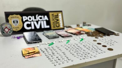 Photo of Em Piancó, Polícia Civil prende suspeitos de tráfico, apreende arma, drogas, dinheiro e telefones