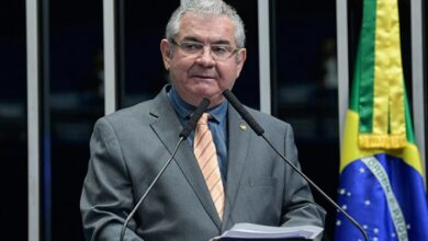Photo of Relator do Orçamento 2025 confirma corte de R$ 7 bilhões no Bolsa Família