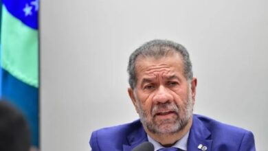 Photo of Após saída de Lupi, bancada do PDT na Câmara deixa base aliada do governo Lula