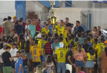 Photo of Família Araçá vence Escolinha Esperança e é campeã do Poeirão 2025