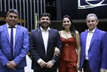 Photo of Prefeito de Itaporanga Azif Lemos e o presidente da câmara vereador Dean Caetano participam da Marcha dos prefeitos em Brasília